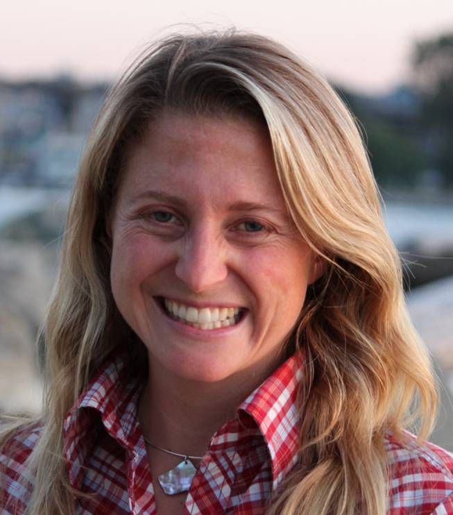 Dr. Anne Salomon