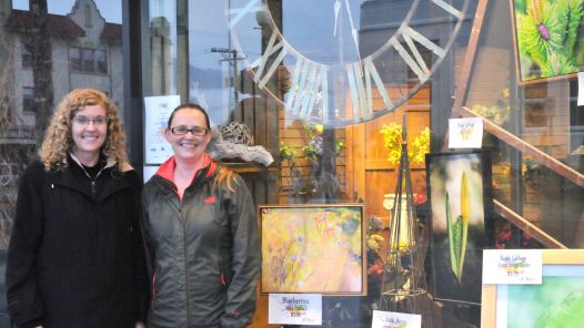 Marleen Morris and Laurie Gray
