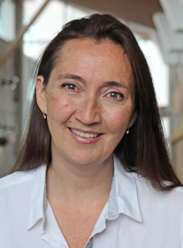 Dr. Julia Wimmers-Klick