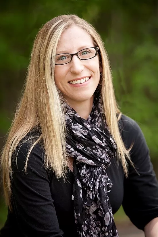 Dr. Lisa Wood