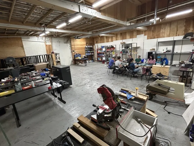 Maker Space on way to operation. Team meeting.